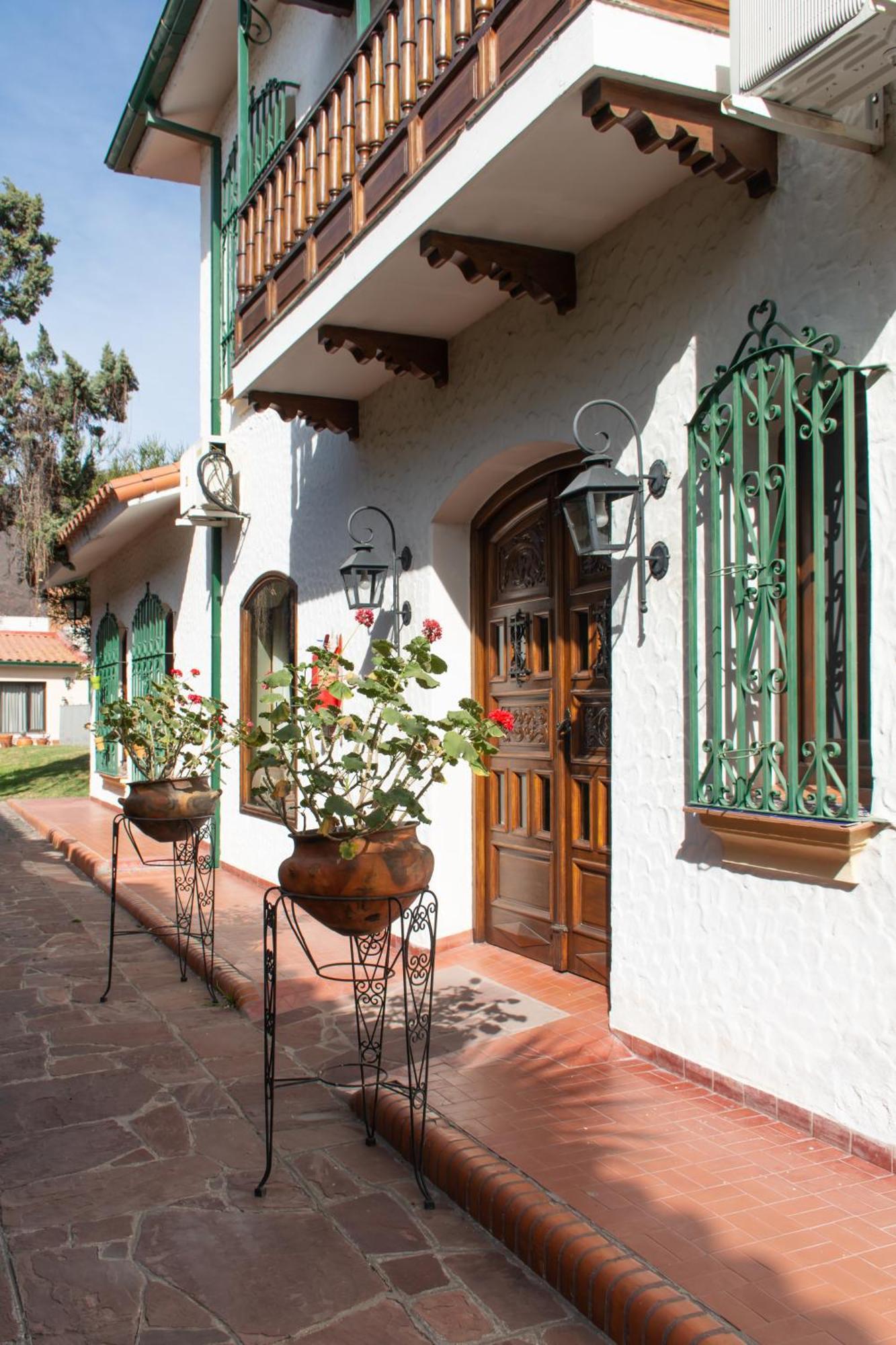 Hotel Boutique La Candela Сальта Экстерьер фото
