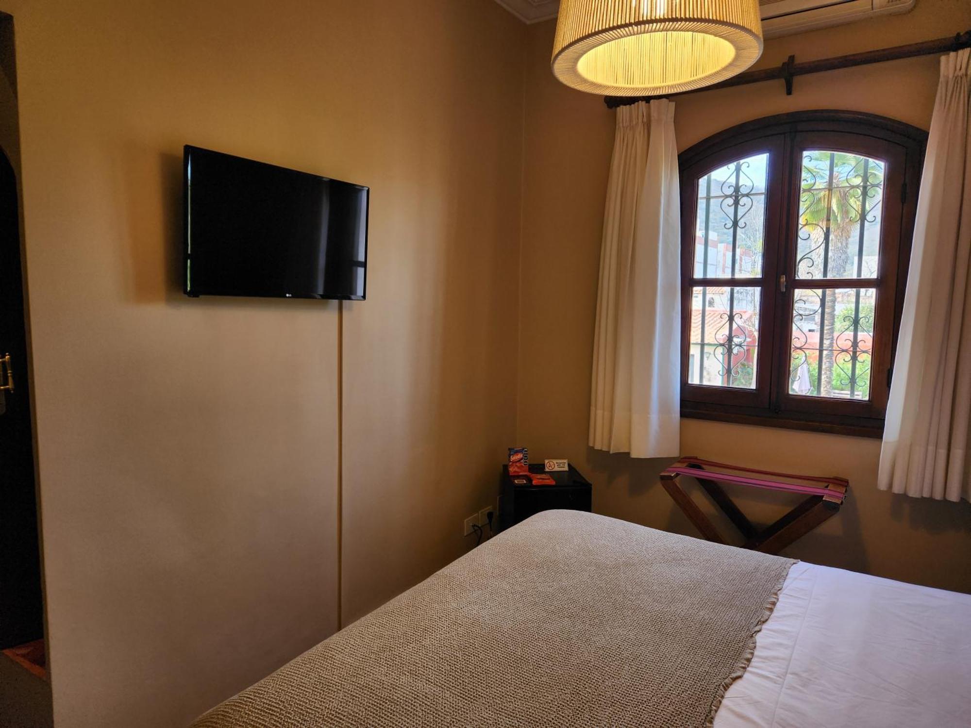 Hotel Boutique La Candela Сальта Экстерьер фото