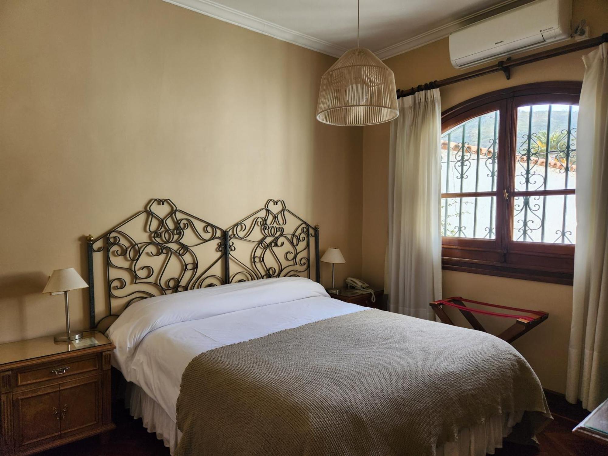 Hotel Boutique La Candela Сальта Экстерьер фото