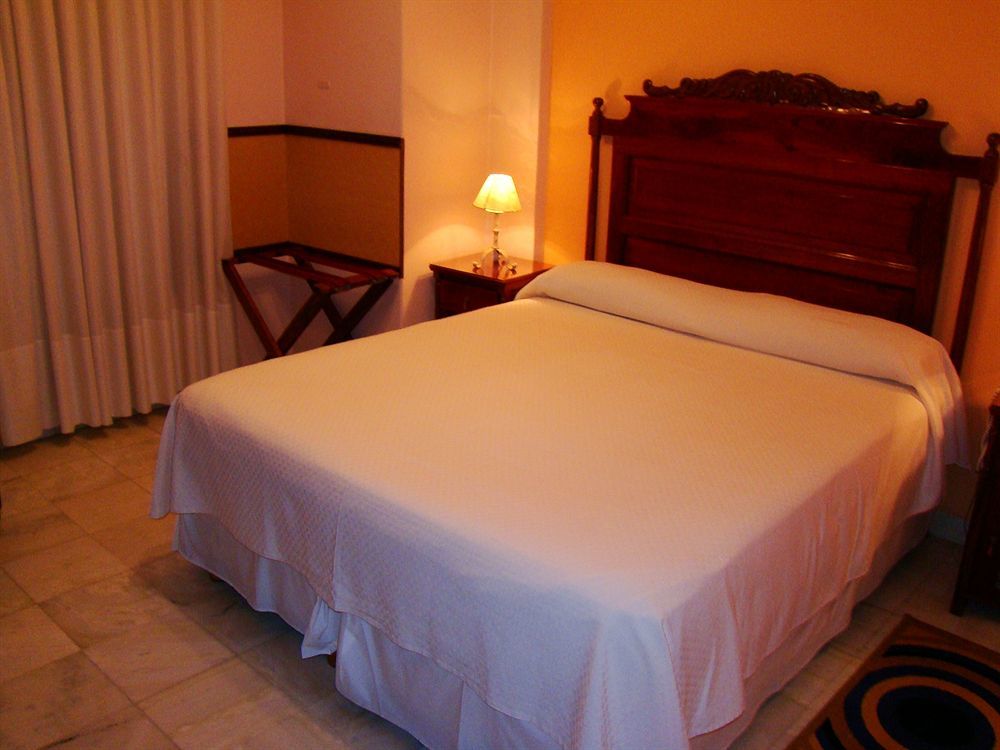 Hotel Boutique La Candela Сальта Экстерьер фото