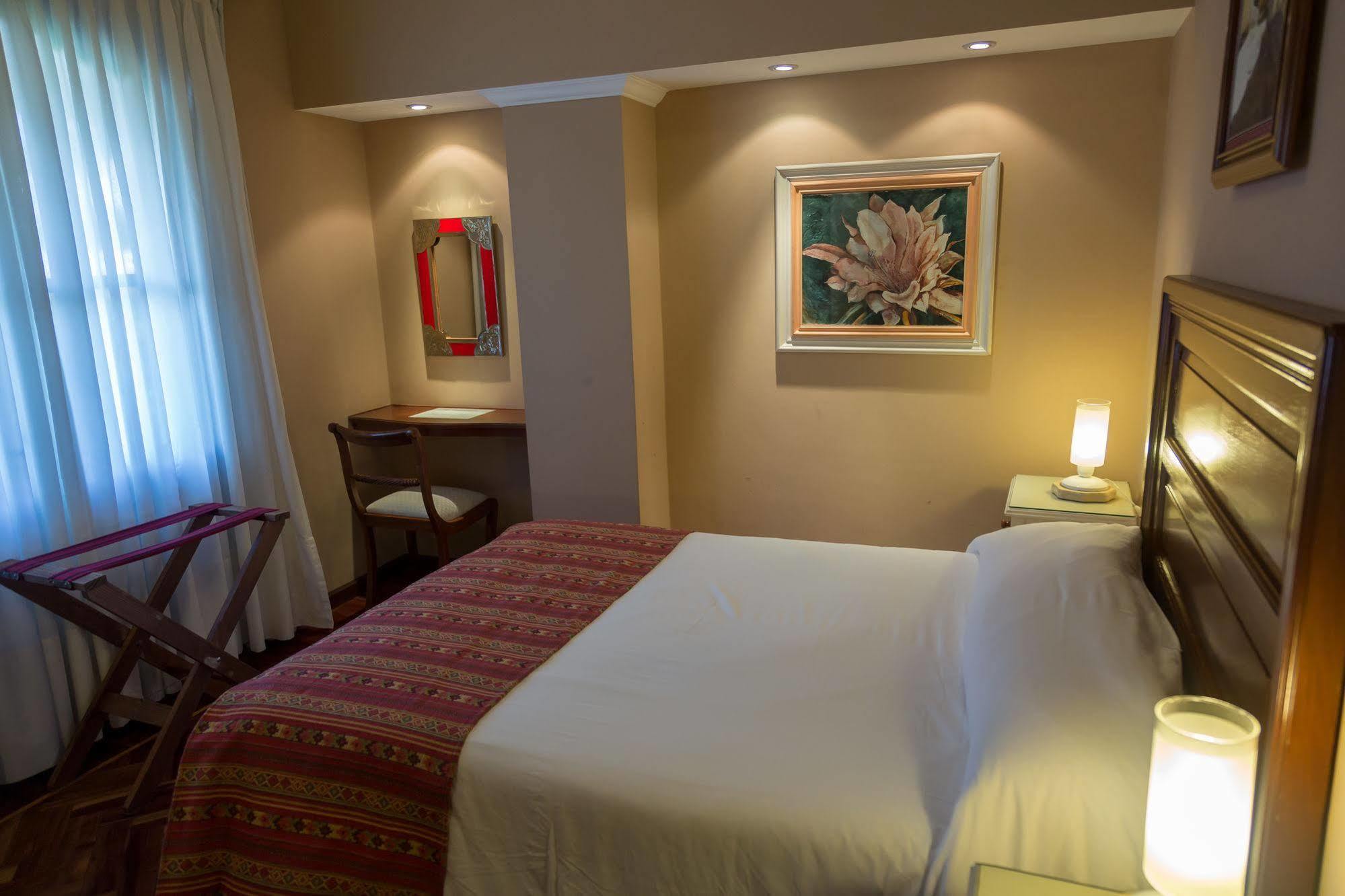 Hotel Boutique La Candela Сальта Экстерьер фото